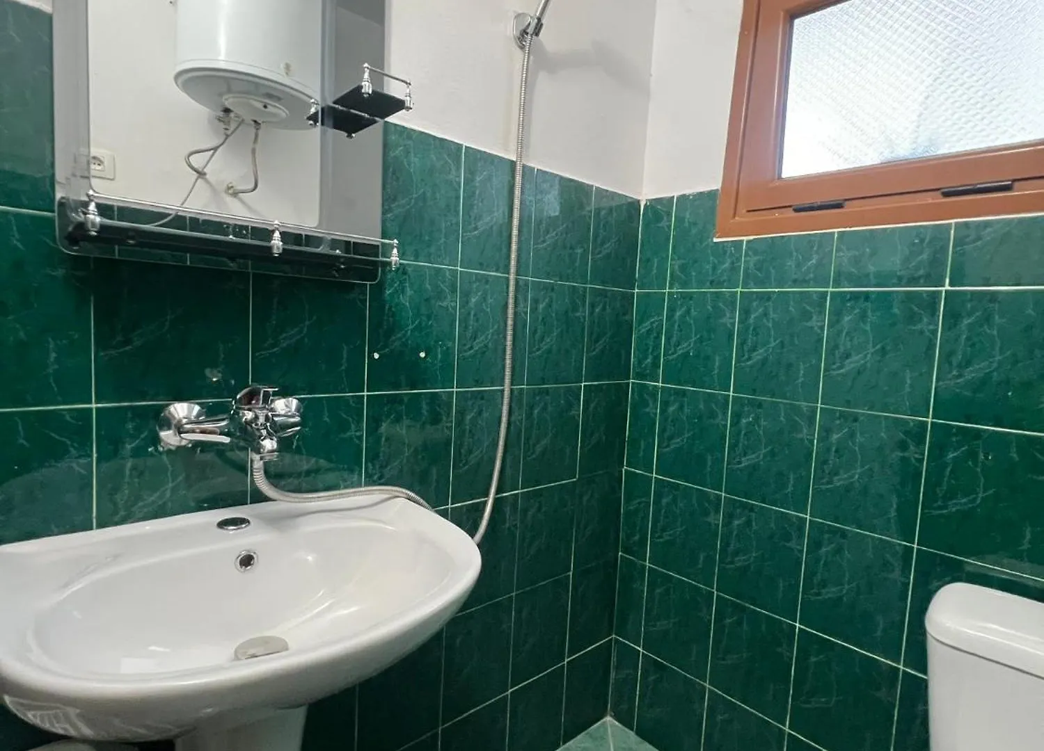 Villa Green Vlore 0*,  Albania